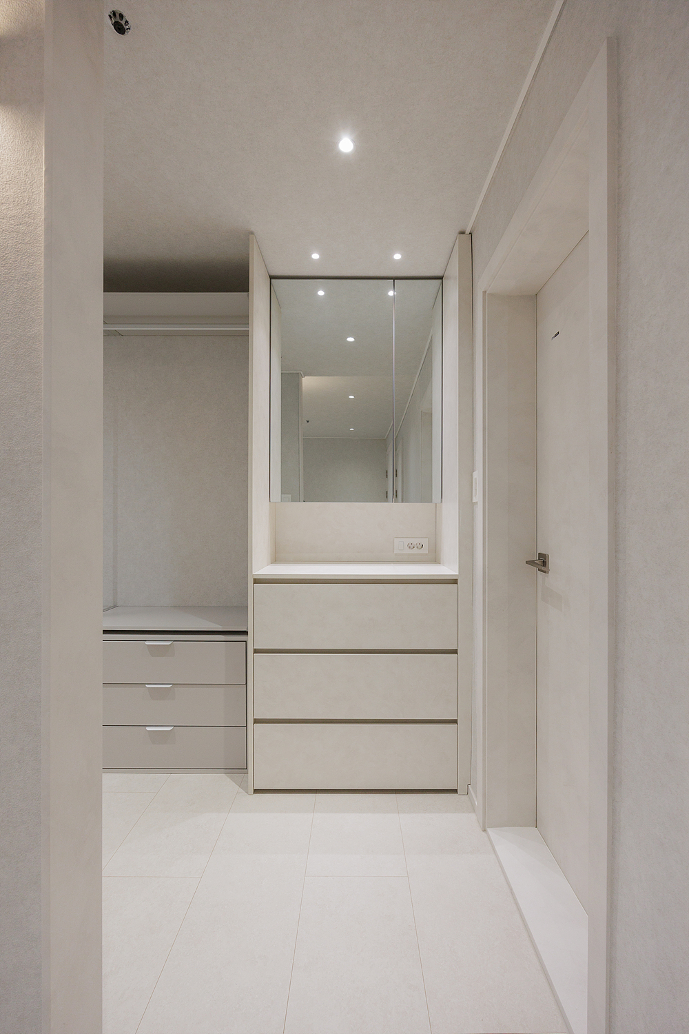 /user/i/idamdesign/editor/2606/01021d648ab430ab5534ca0df656ab41_1782444052_6725.jpg 이미지크게보기