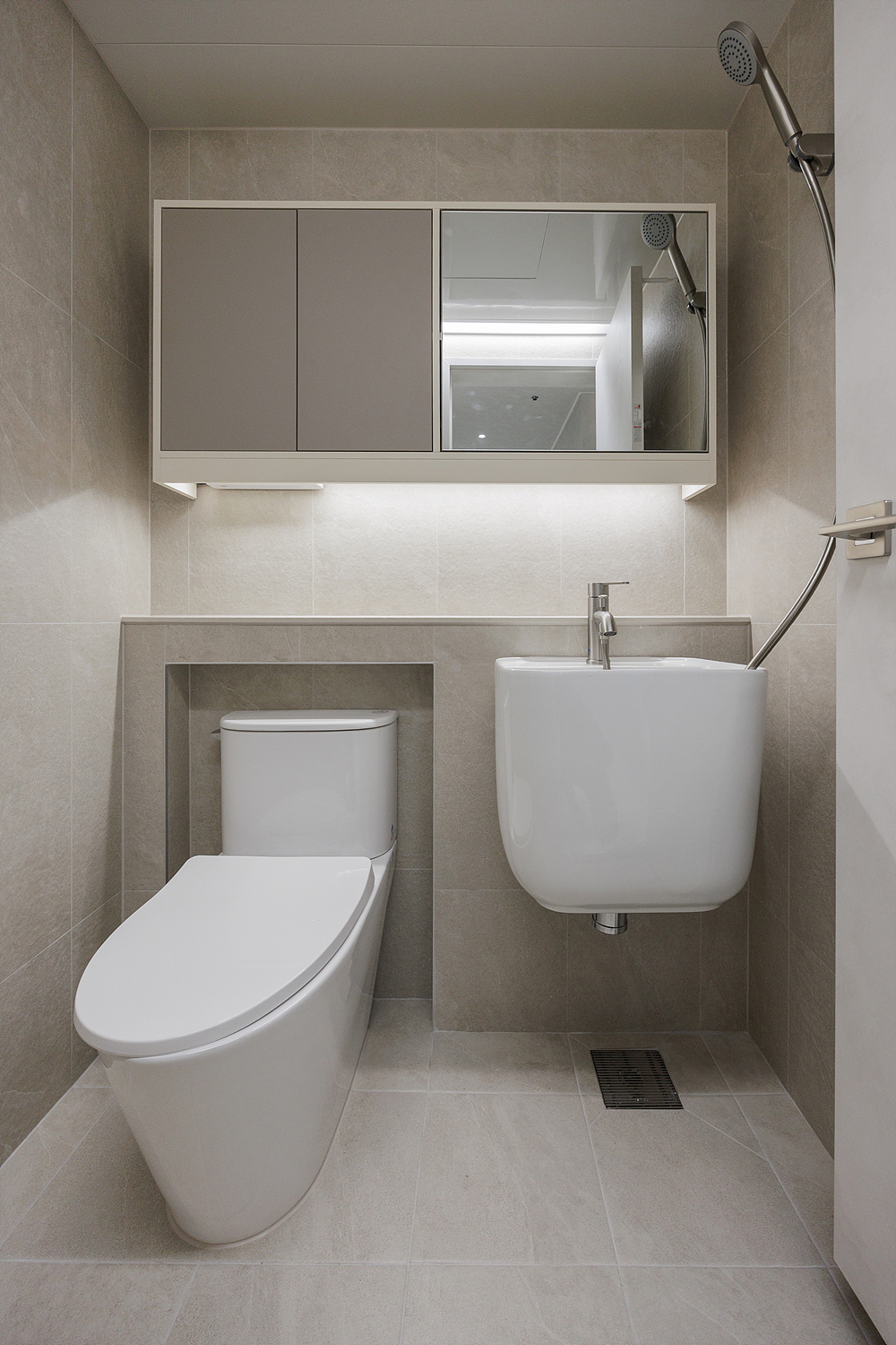 /user/i/idamdesign/editor/2606/01021d648ab430ab5534ca0df656ab41_1782444069_1738.jpg 이미지크게보기