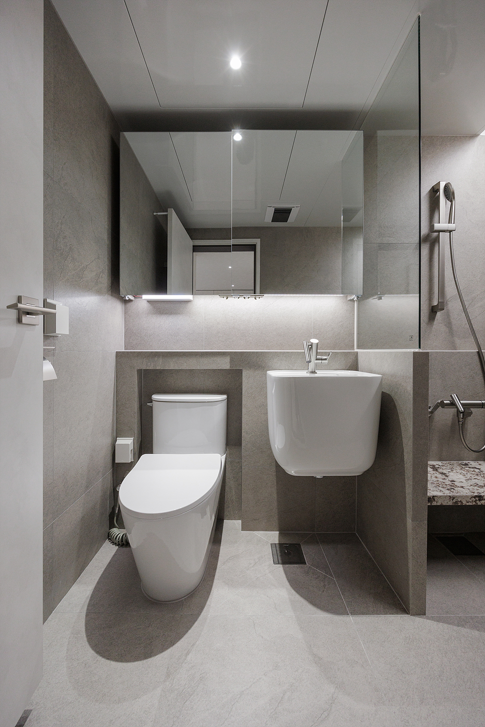 /user/i/idamdesign/editor/2606/01021d648ab430ab5534ca0df656ab41_1782444071_7018.jpg 이미지크게보기