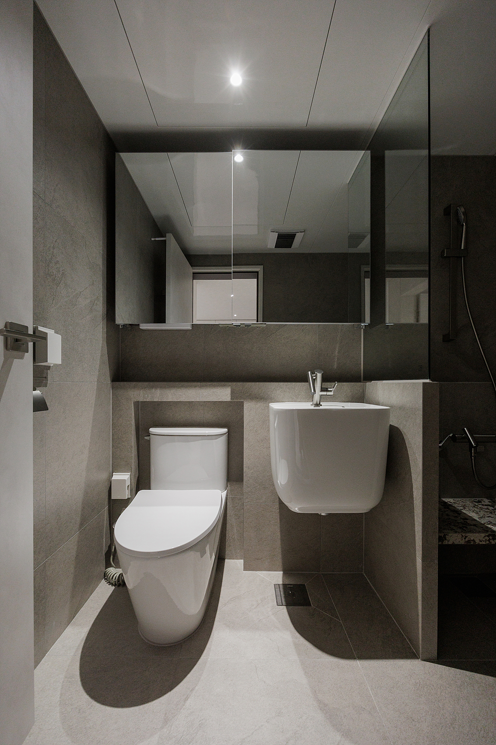 /user/i/idamdesign/editor/2606/01021d648ab430ab5534ca0df656ab41_1782444072_1824.jpg 이미지크게보기