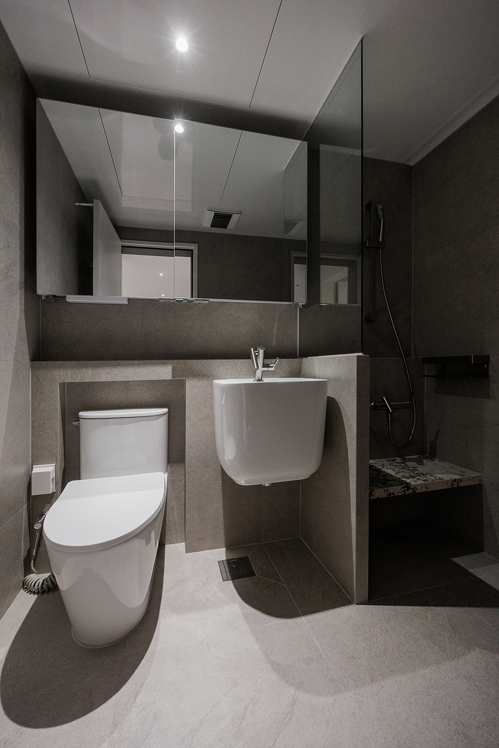 /user/i/idamdesign/editor/2606/01021d648ab430ab5534ca0df656ab41_1782444086_4356.jpg 이미지크게보기
