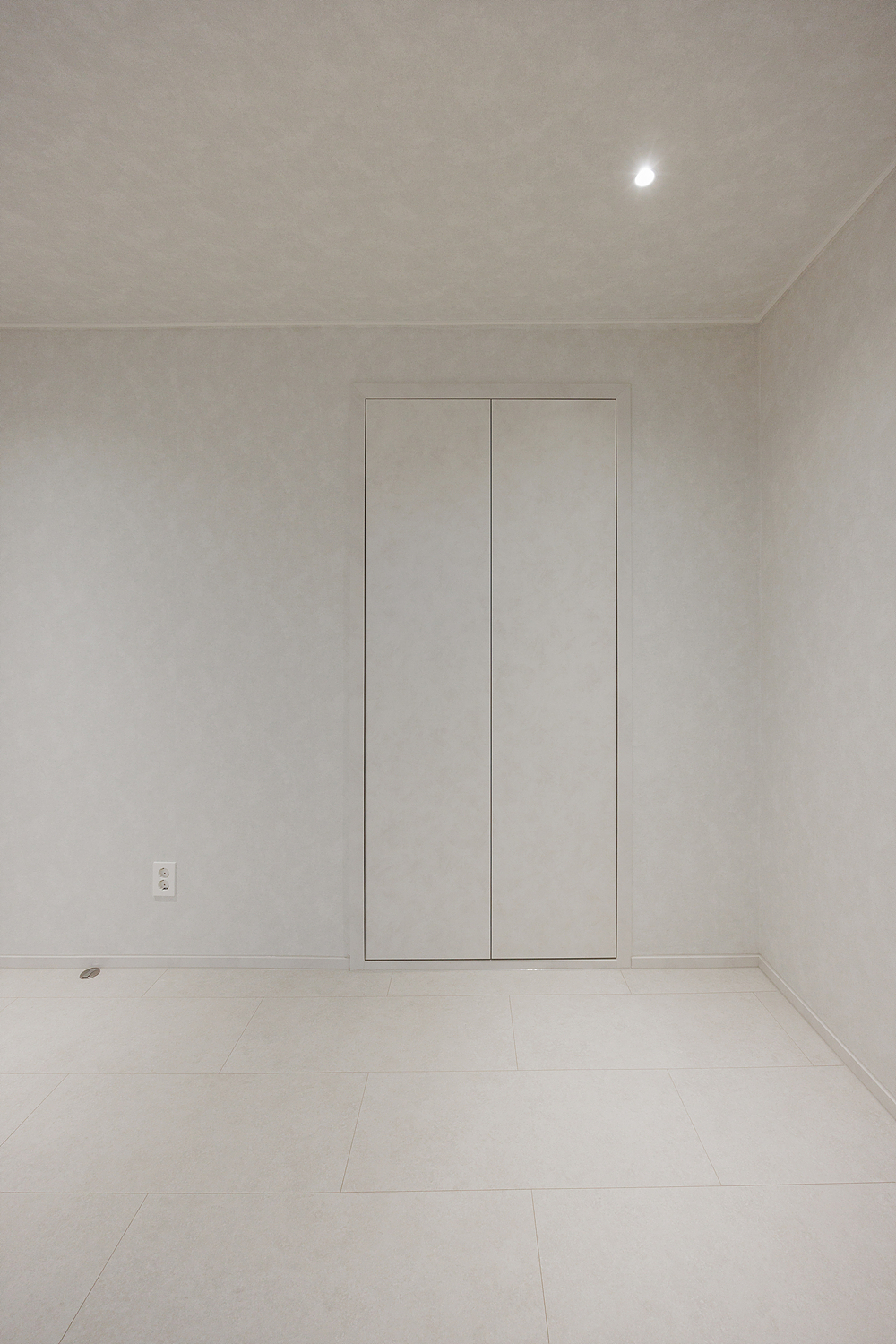 /user/i/idamdesign/editor/2606/01021d648ab430ab5534ca0df656ab41_1782444099_8307.jpg 이미지크게보기
