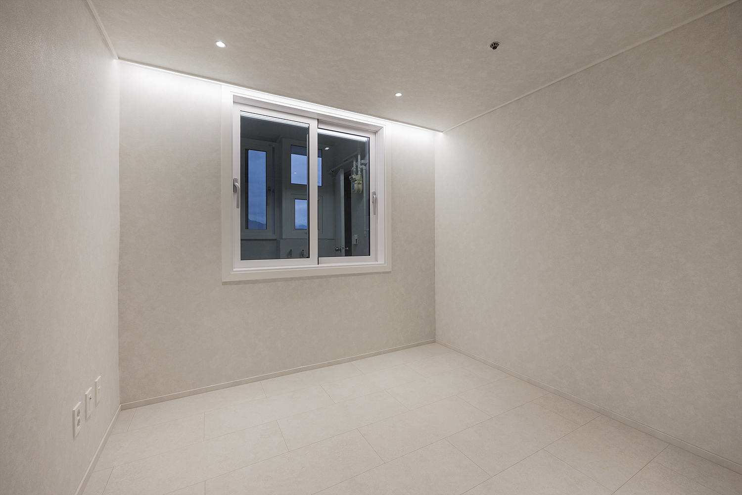 /user/i/idamdesign/editor/2606/01021d648ab430ab5534ca0df656ab41_1782444100_4239.jpg 이미지크게보기