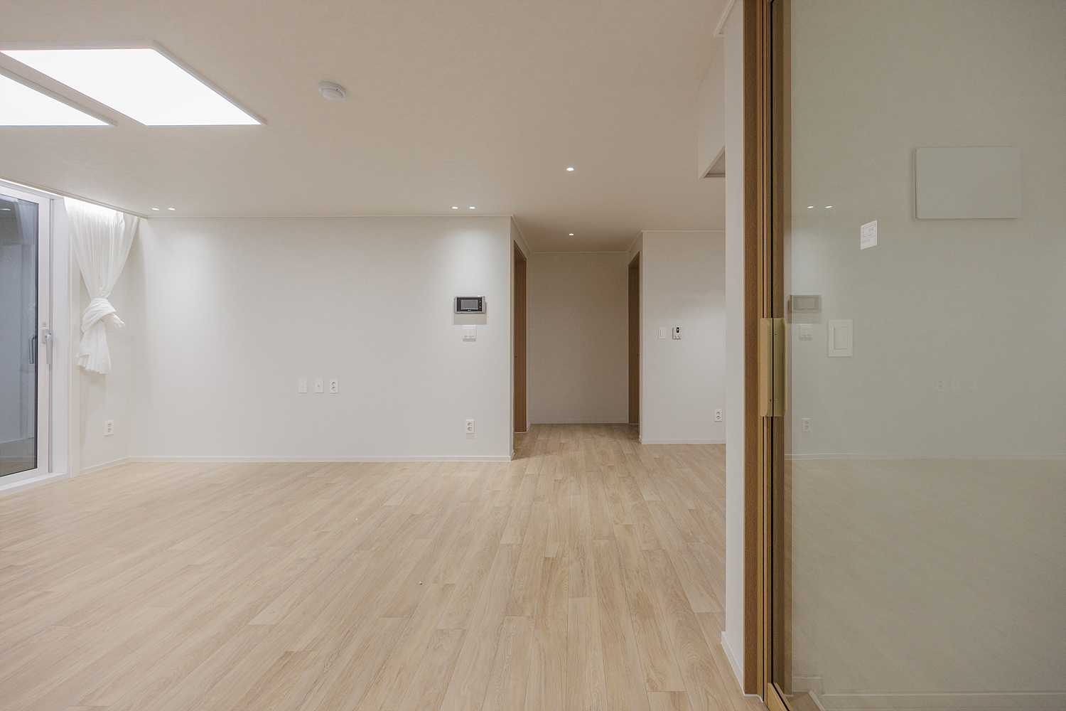 /user/i/idamdesign/editor/2606/42a1e74e2df3af988e53a8ef0339722c_1780291032_2864.jpg 이미지크게보기