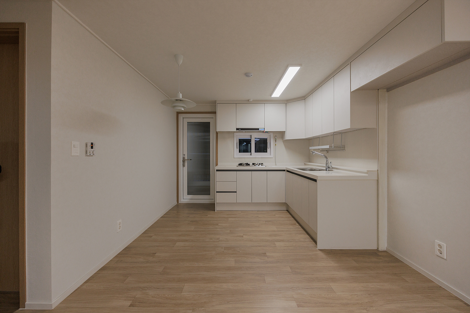 /user/i/idamdesign/editor/2606/42a1e74e2df3af988e53a8ef0339722c_1780291040_6567.jpg 이미지크게보기