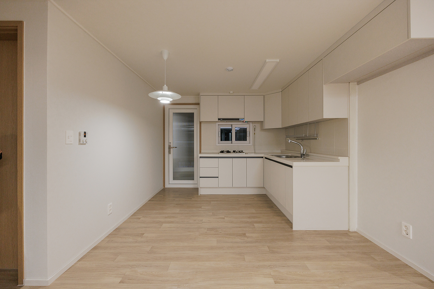 /user/i/idamdesign/editor/2606/42a1e74e2df3af988e53a8ef0339722c_1780291040_8646.jpg 이미지크게보기