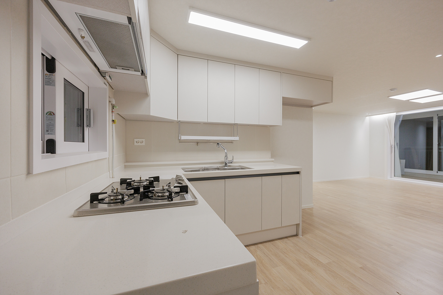 /user/i/idamdesign/editor/2606/42a1e74e2df3af988e53a8ef0339722c_1780291048_2765.jpg 이미지크게보기