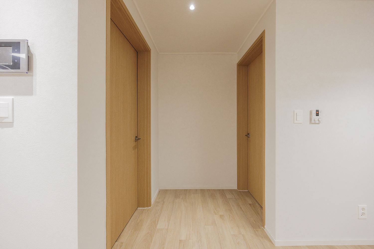 /user/i/idamdesign/editor/2606/42a1e74e2df3af988e53a8ef0339722c_1780291049_0323.jpg 이미지크게보기
