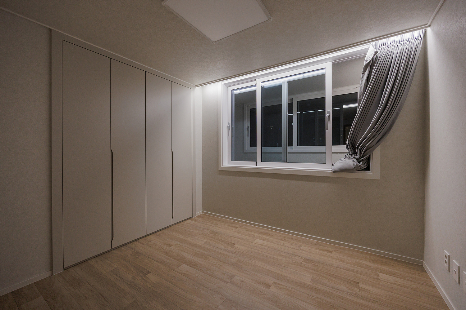 /user/i/idamdesign/editor/2606/42a1e74e2df3af988e53a8ef0339722c_1780291091_2566.jpg 이미지크게보기