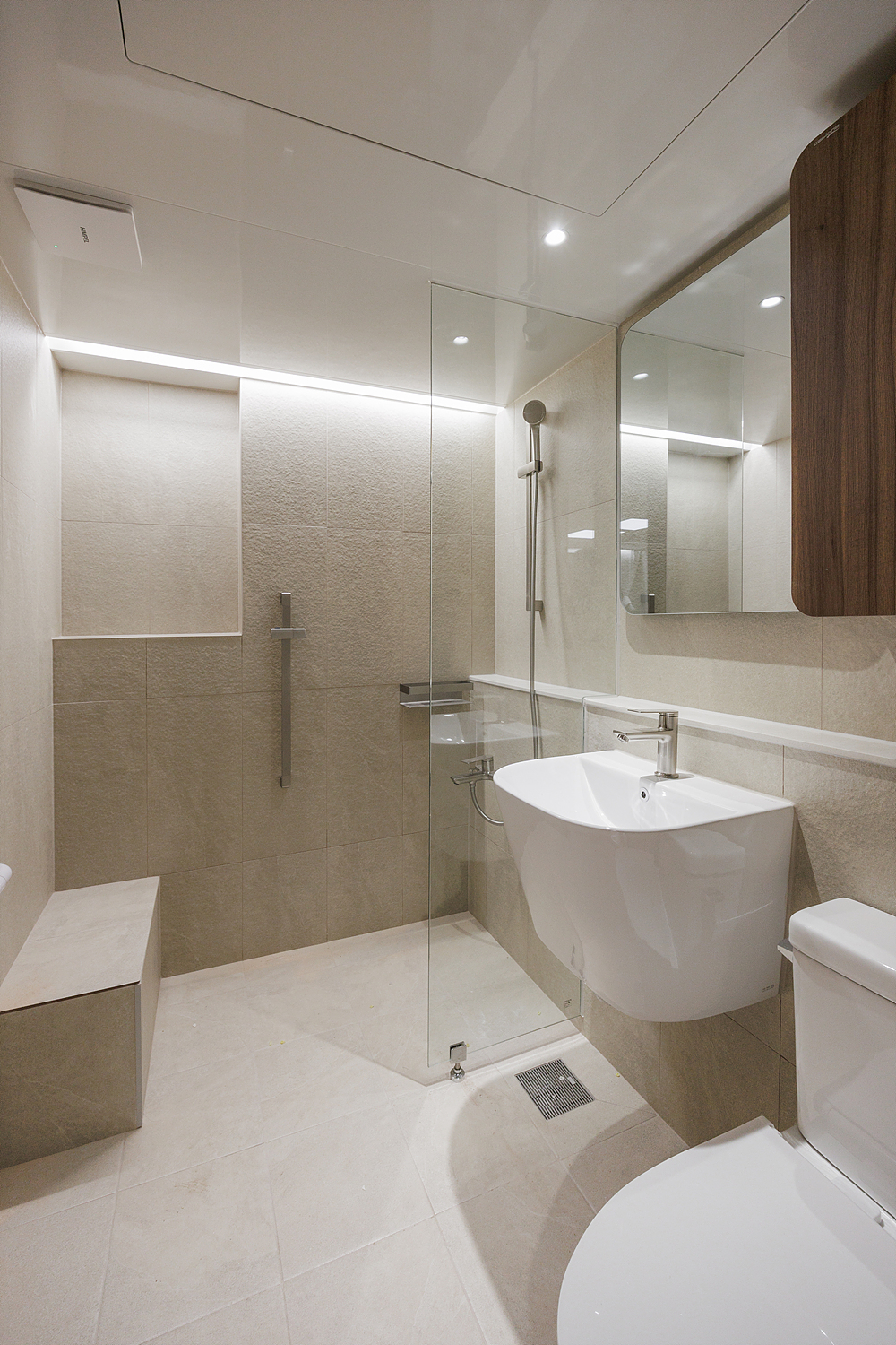 /user/i/idamdesign/editor/2606/42a1e74e2df3af988e53a8ef0339722c_1780291093_7359.jpg 이미지크게보기