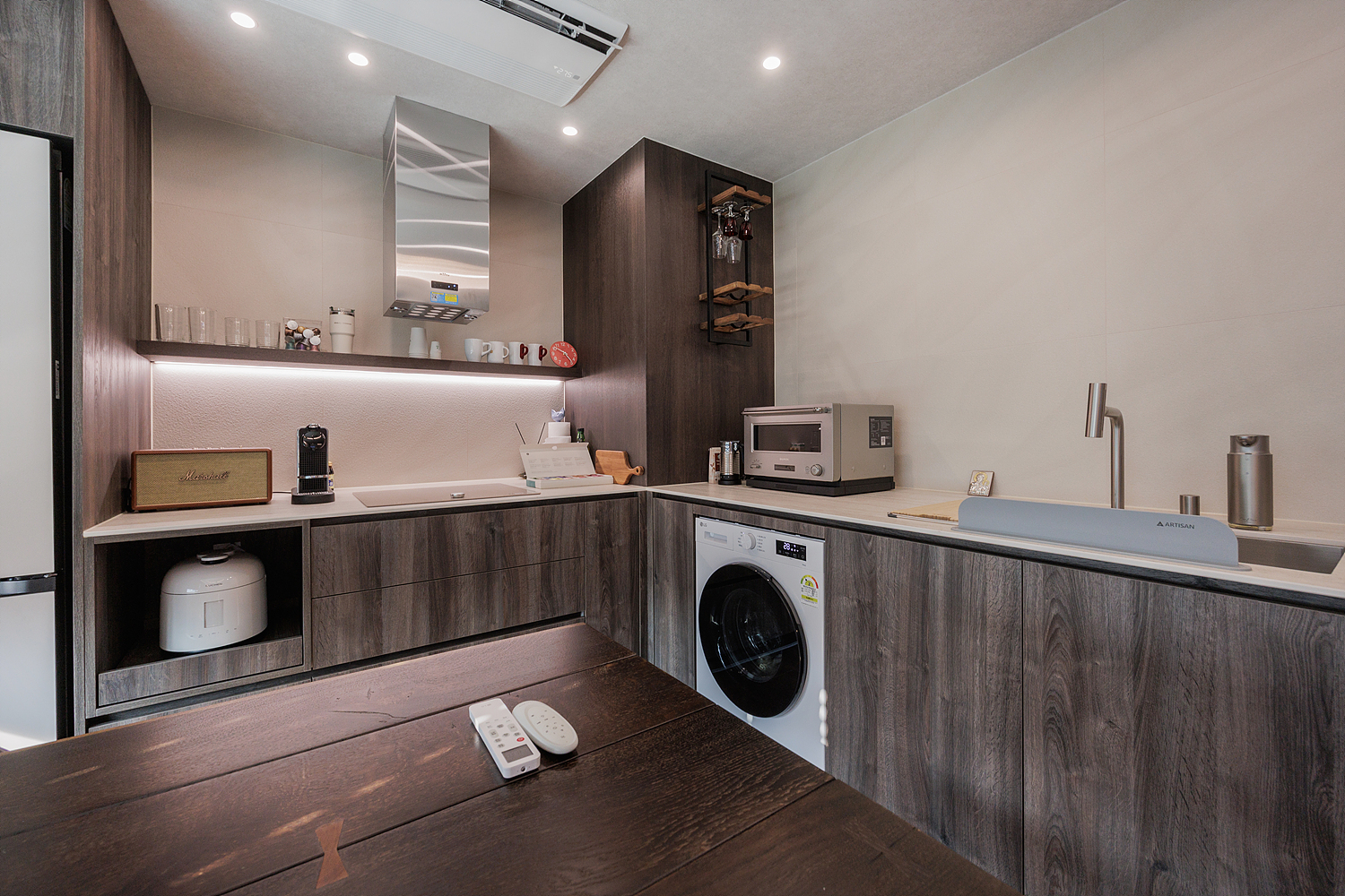 /user/i/idamdesign/editor/2606/534321f7b1a597927066025f0af43e4d_1782791535_0624.jpg 이미지크게보기