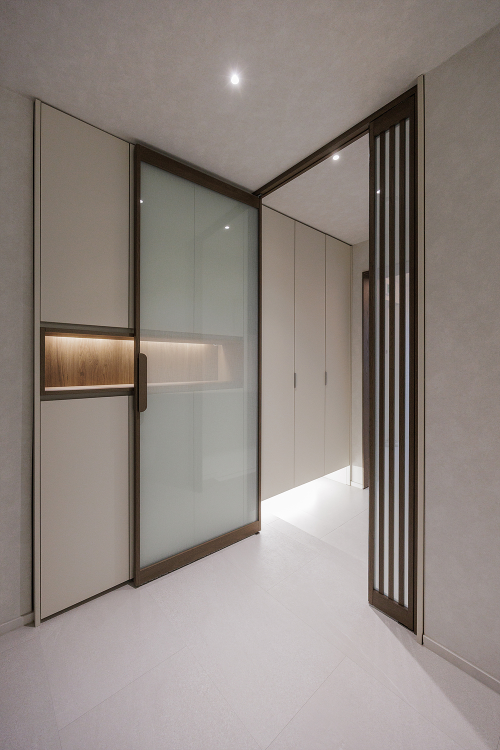 /user/i/idamdesign/editor/2606/773a9ec4f27fc89297e5f6420b09397a_1782102789_5869.jpg 이미지크게보기