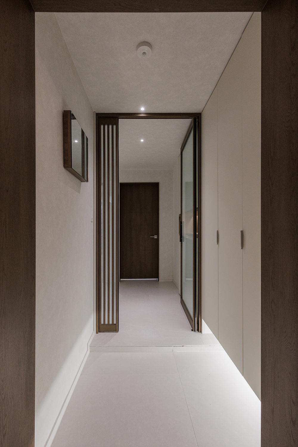 /user/i/idamdesign/editor/2606/773a9ec4f27fc89297e5f6420b09397a_1782102820_6694.jpg 이미지크게보기