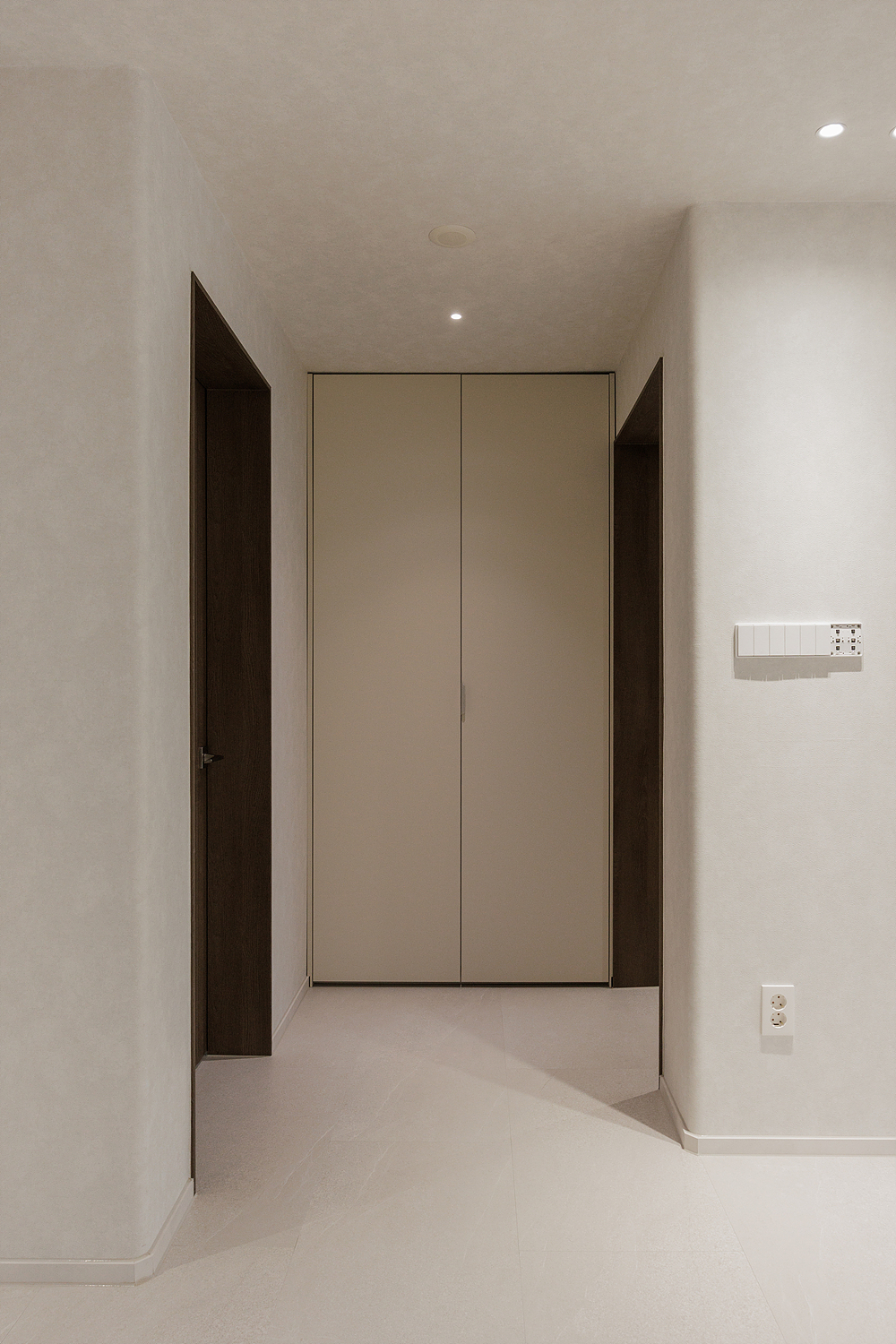 /user/i/idamdesign/editor/2606/773a9ec4f27fc89297e5f6420b09397a_1782102837_6963.jpg 이미지크게보기