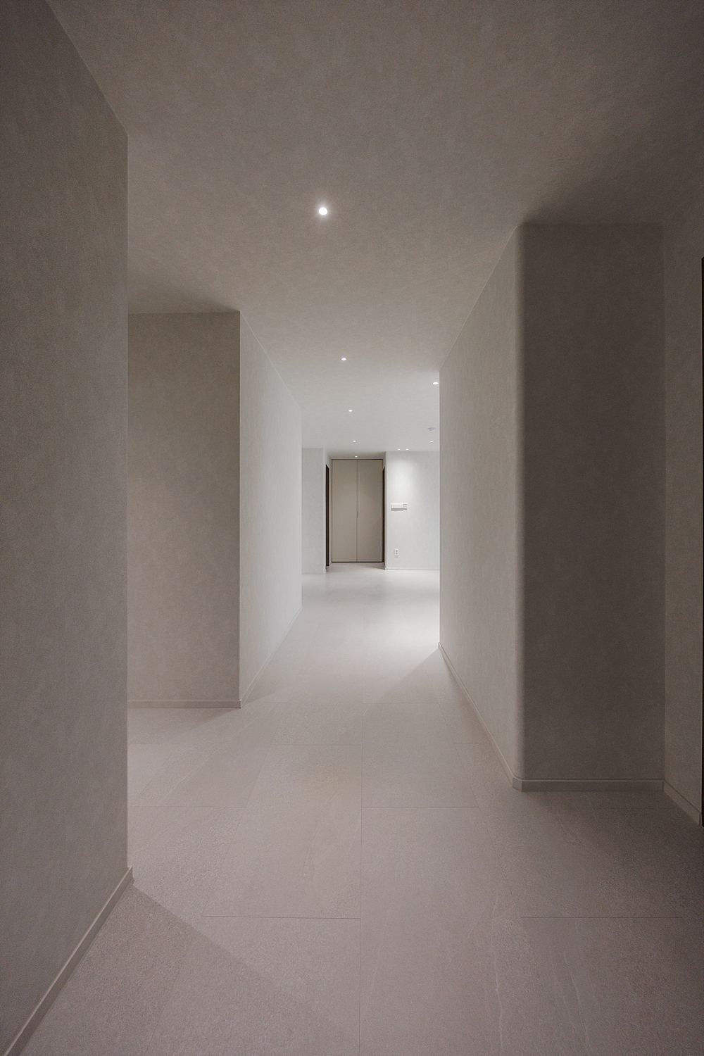 /user/i/idamdesign/editor/2606/773a9ec4f27fc89297e5f6420b09397a_1782102858_548.jpg 이미지크게보기