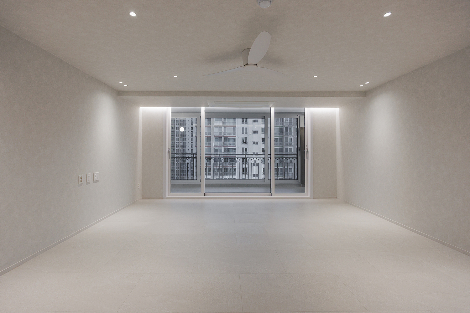 /user/i/idamdesign/editor/2606/773a9ec4f27fc89297e5f6420b09397a_1782102901_5304.jpg 이미지크게보기