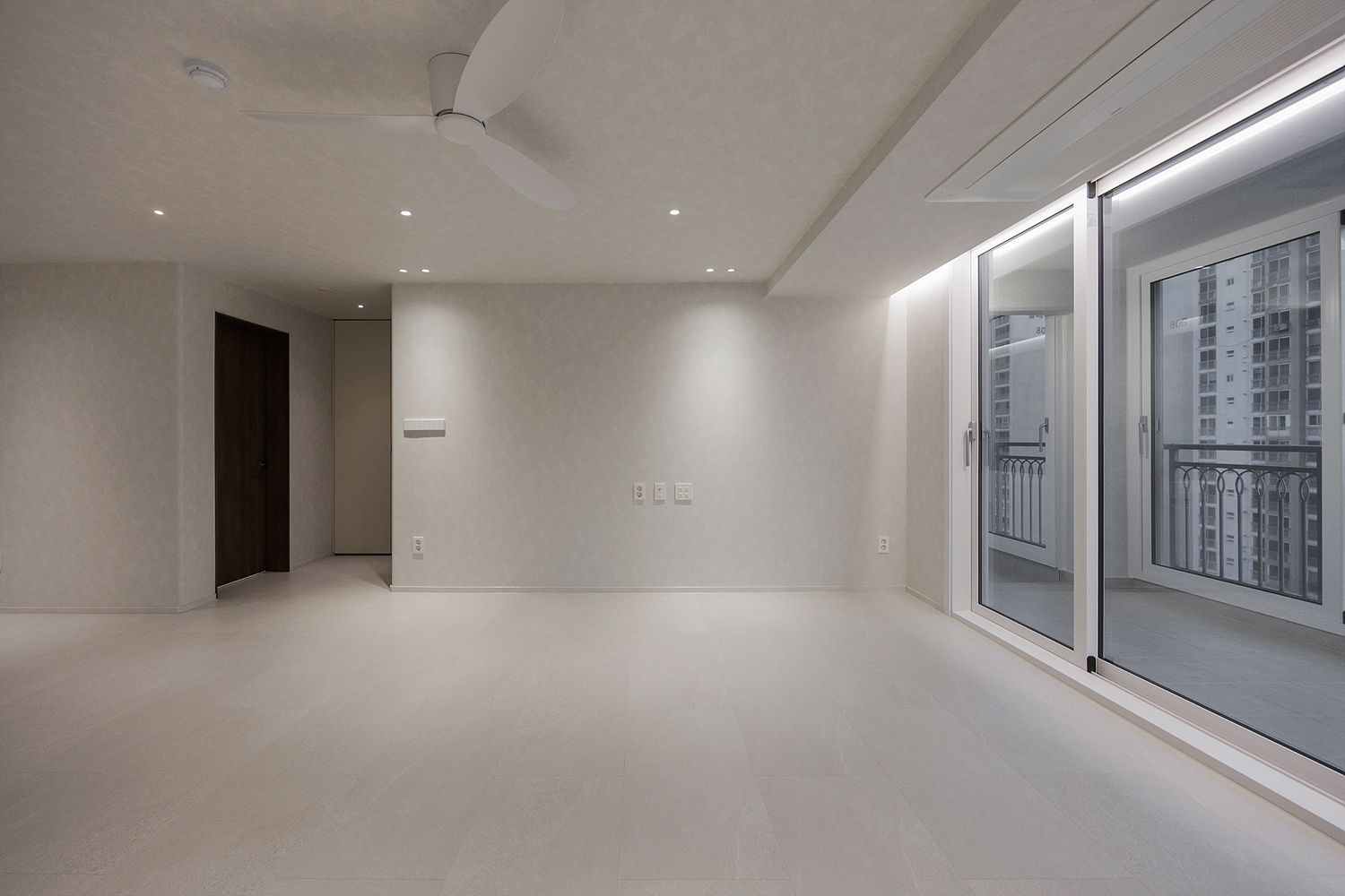 /user/i/idamdesign/editor/2606/773a9ec4f27fc89297e5f6420b09397a_1782102902_6414.jpg 이미지크게보기