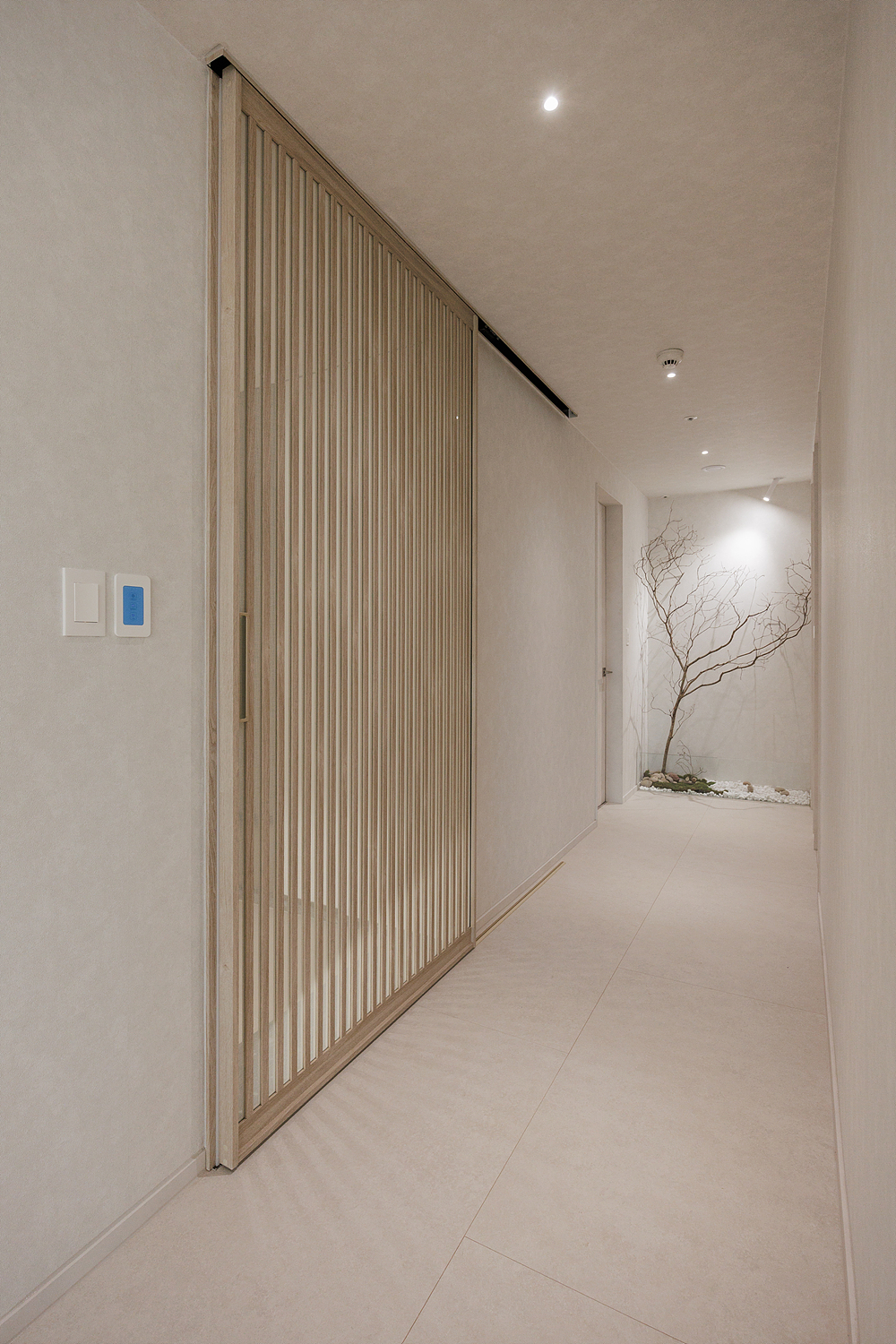 /user/i/idamdesign/editor/2606/9ab1dfa20c6c8a55c20d3af4b1983ed4_1780982025_8506.jpg 이미지크게보기