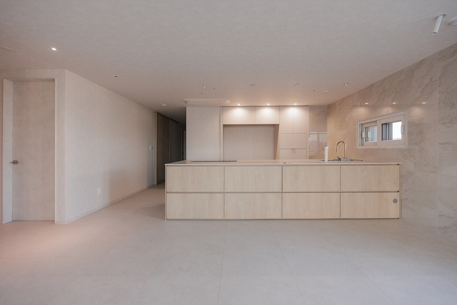 /user/i/idamdesign/editor/2606/9ab1dfa20c6c8a55c20d3af4b1983ed4_1780982053_1132.jpg 이미지크게보기