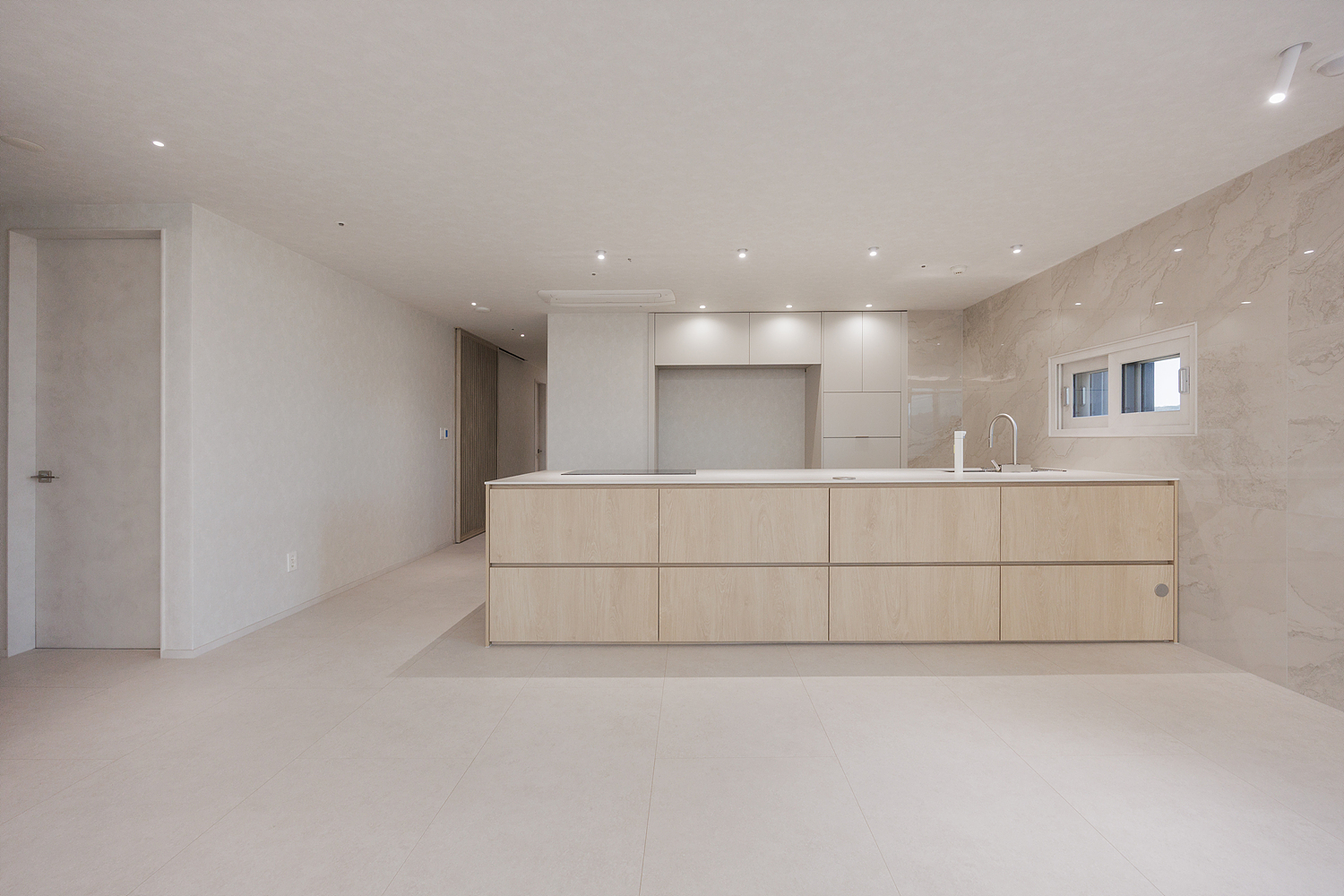 /user/i/idamdesign/editor/2606/9ab1dfa20c6c8a55c20d3af4b1983ed4_1780982053_7108.jpg 이미지크게보기