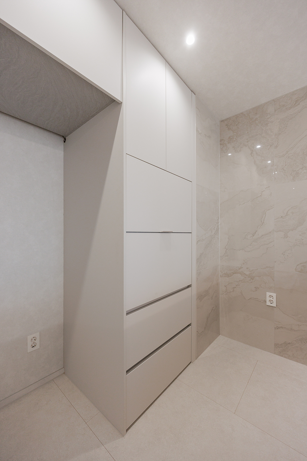 /user/i/idamdesign/editor/2606/9ab1dfa20c6c8a55c20d3af4b1983ed4_1780982056_3622.jpg 이미지크게보기
