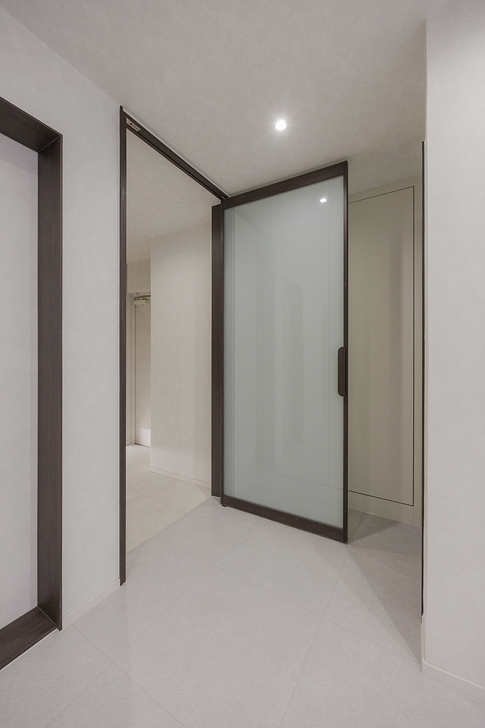 /user/i/idamdesign/editor/2606/d564d324df58f32044ef20c722c9b39e_1781487172_5756.jpg 이미지크게보기