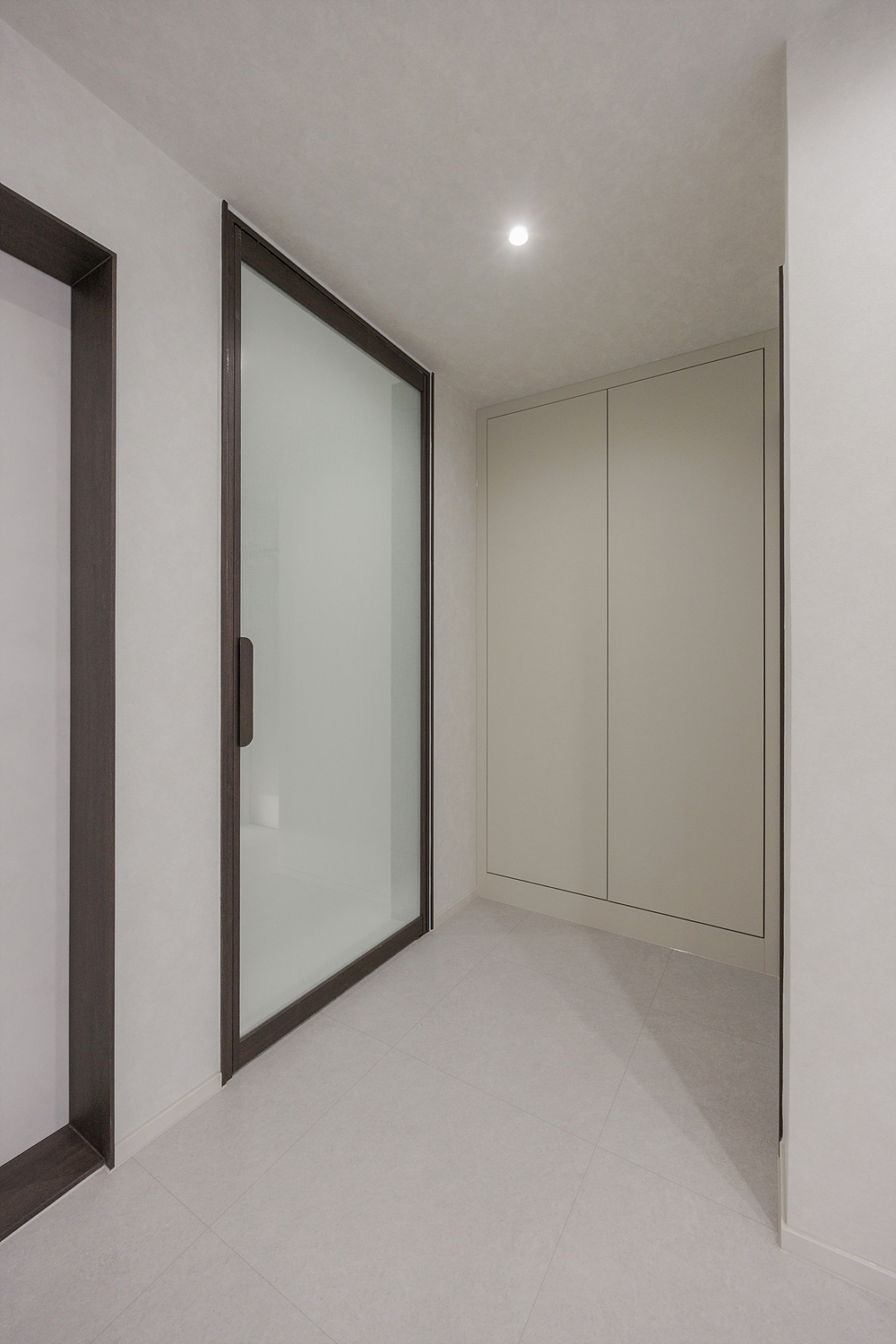 /user/i/idamdesign/editor/2606/d564d324df58f32044ef20c722c9b39e_1781487172_767.jpg 이미지크게보기