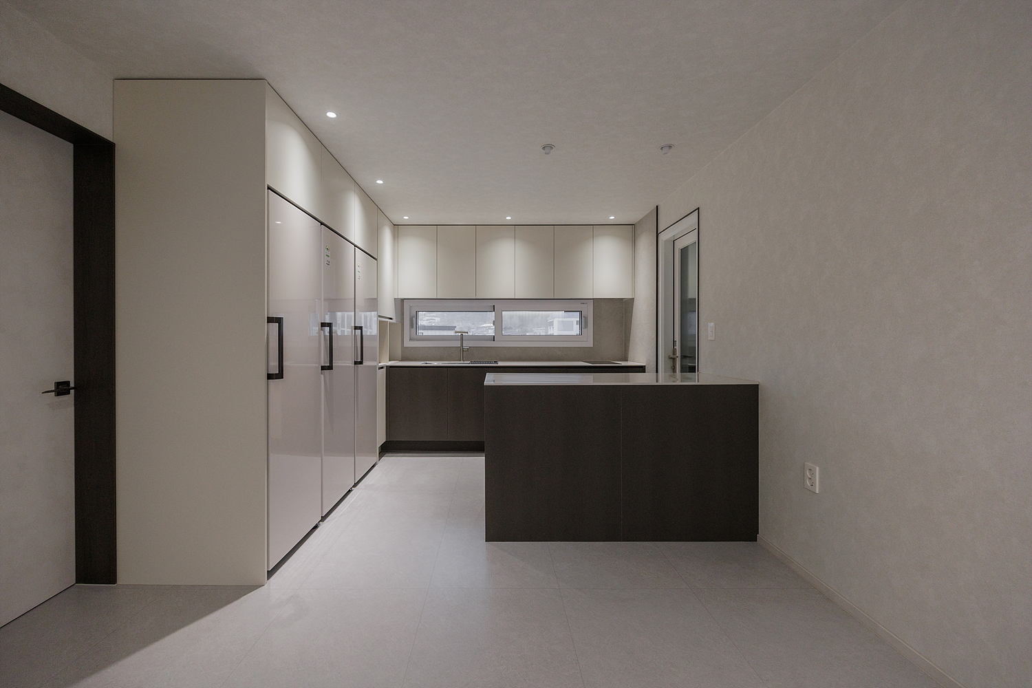 /user/i/idamdesign/editor/2606/d564d324df58f32044ef20c722c9b39e_1781487183_5418.jpg 이미지크게보기