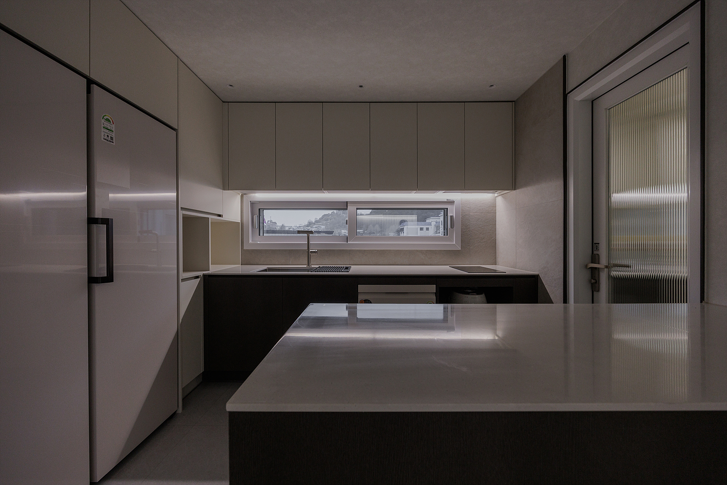 /user/i/idamdesign/editor/2606/d564d324df58f32044ef20c722c9b39e_1781487192_364.jpg 이미지크게보기