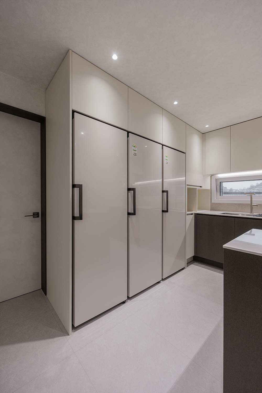/user/i/idamdesign/editor/2606/d564d324df58f32044ef20c722c9b39e_1781487192_7432.jpg 이미지크게보기