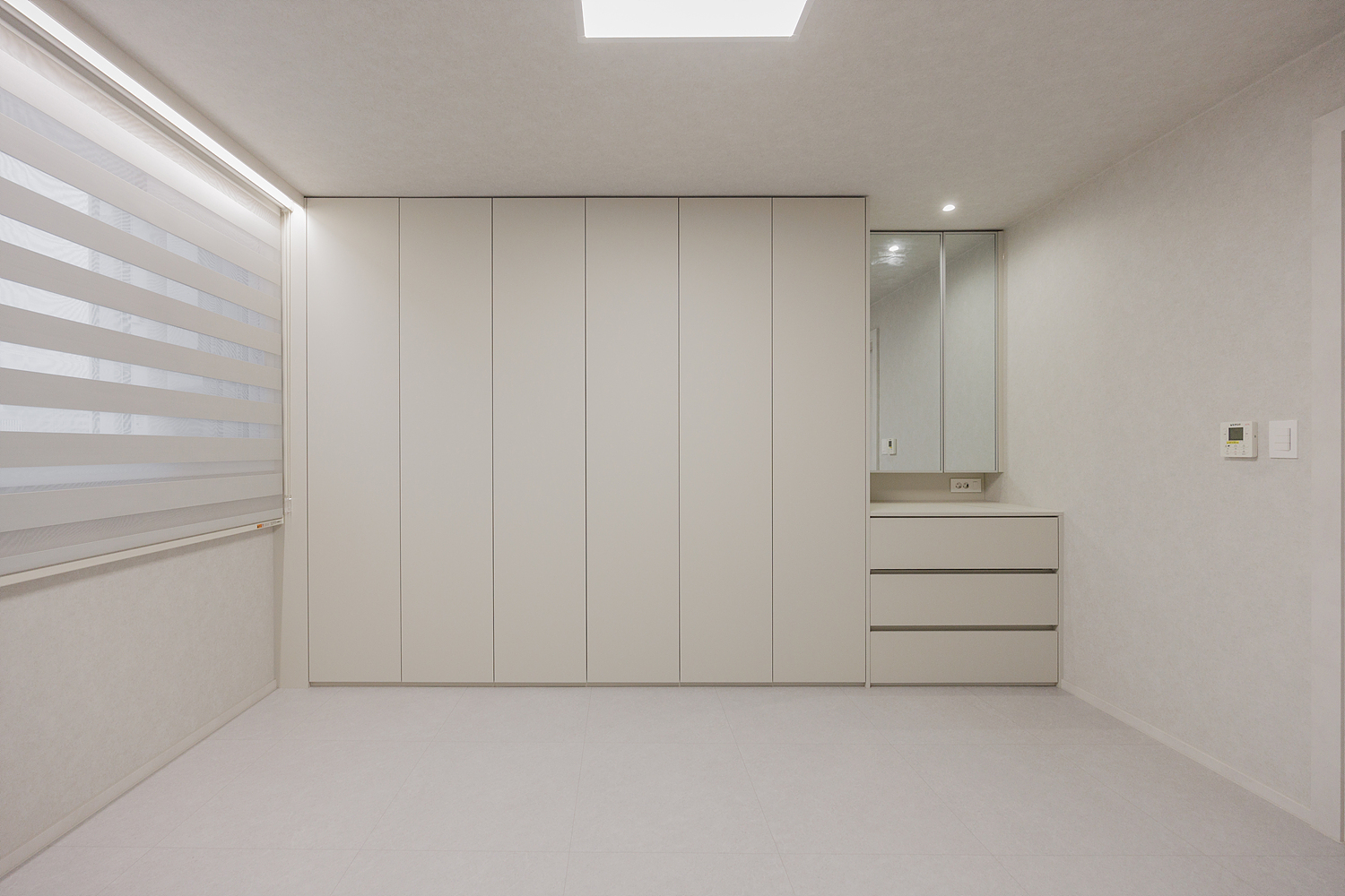 /user/i/idamdesign/editor/2606/d564d324df58f32044ef20c722c9b39e_1781487194_851.jpg 이미지크게보기