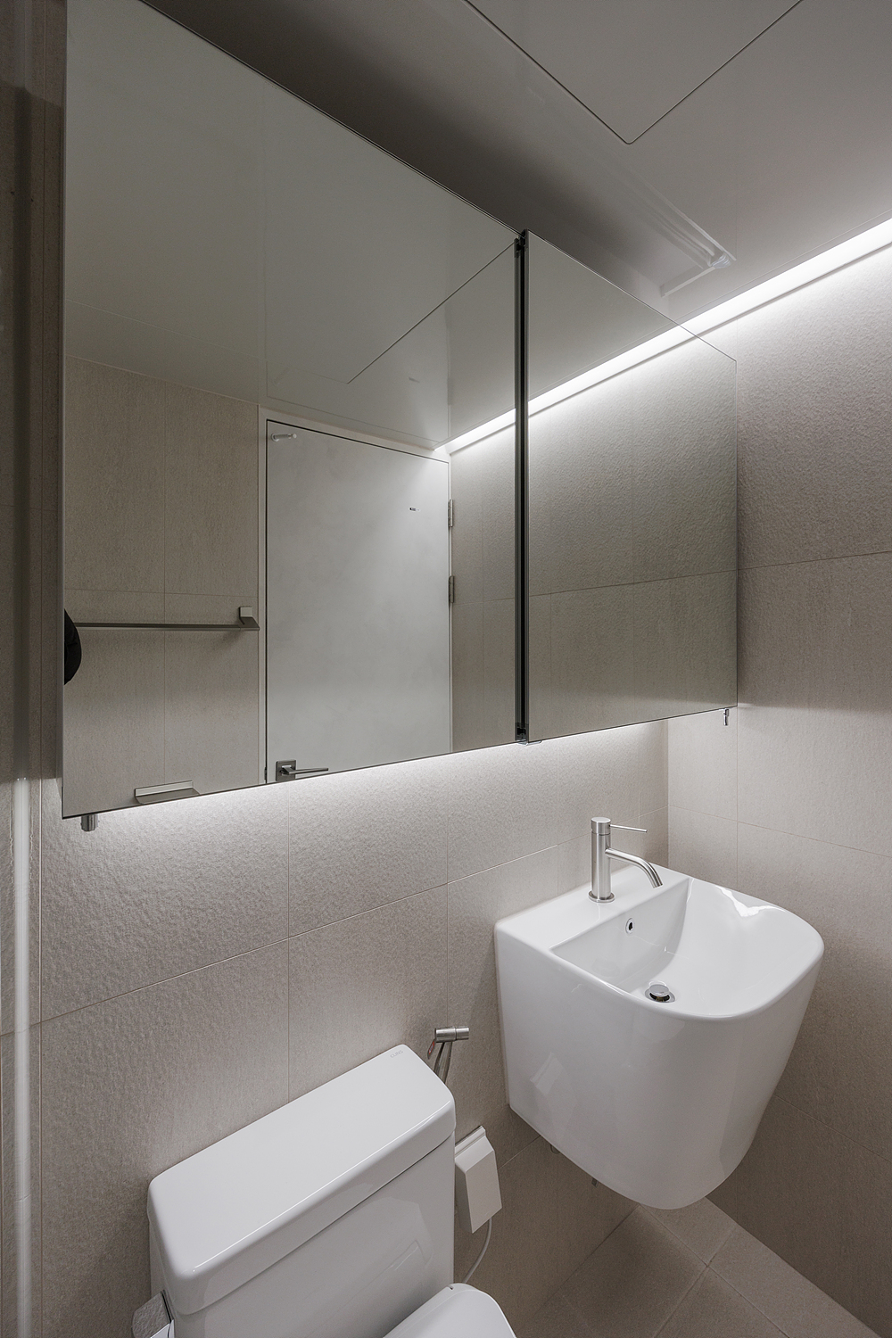 /user/i/idamdesign/editor/2606/d564d324df58f32044ef20c722c9b39e_1781487214_267.jpg 이미지크게보기
