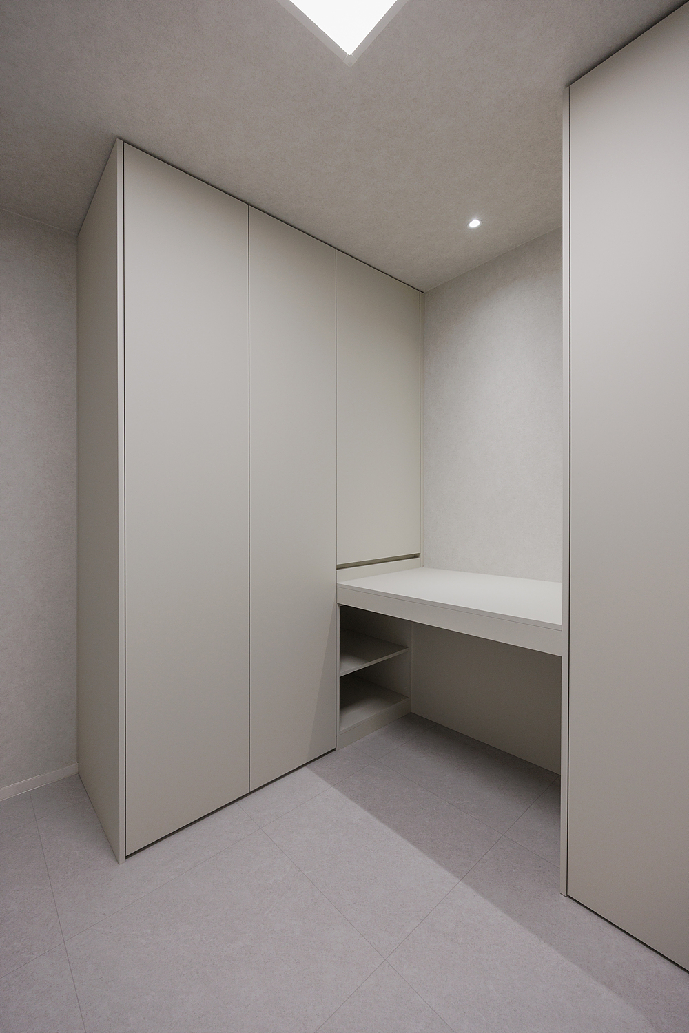 /user/i/idamdesign/editor/2606/d564d324df58f32044ef20c722c9b39e_1781487228_6718.jpg 이미지크게보기
