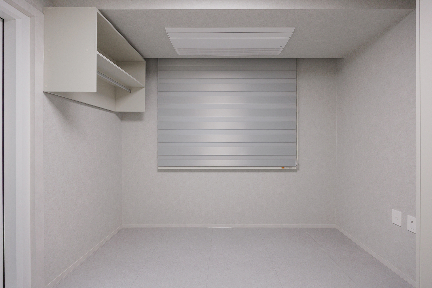 /user/i/idamdesign/editor/2606/d564d324df58f32044ef20c722c9b39e_1781487230_3997.jpg 이미지크게보기