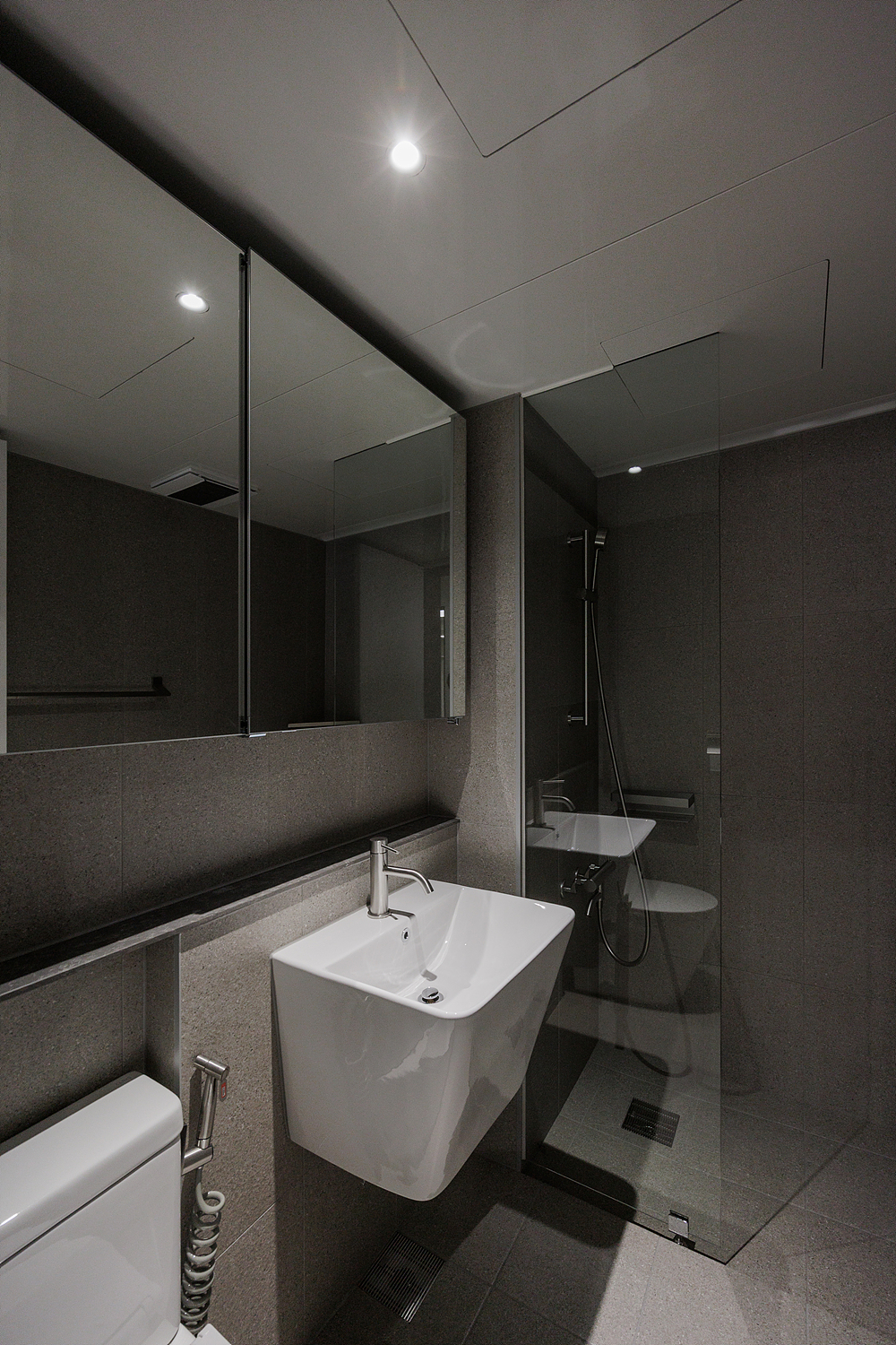 /user/i/idamdesign/editor/2606/d564d324df58f32044ef20c722c9b39e_1781487239_4584.jpg 이미지크게보기