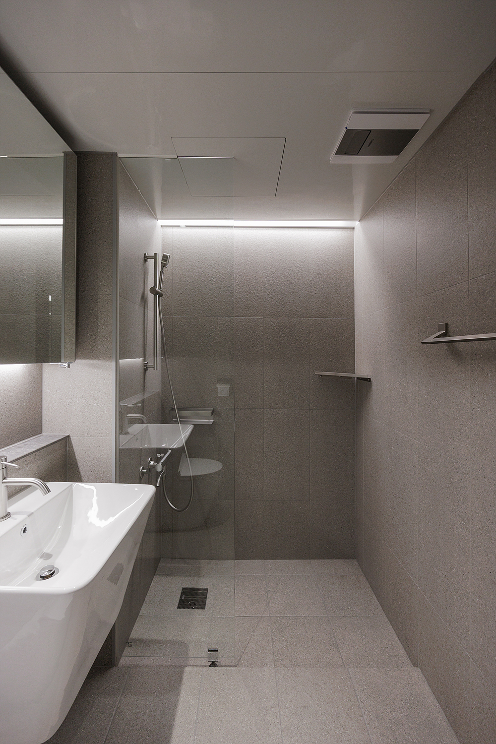 /user/i/idamdesign/editor/2606/d564d324df58f32044ef20c722c9b39e_1781487239_6893.jpg 이미지크게보기