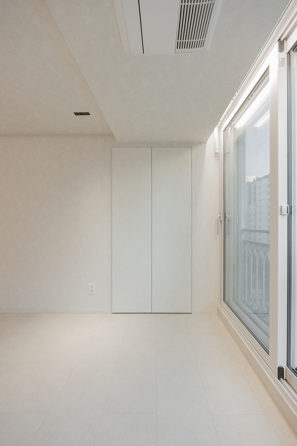 /user/i/idamdesign/editor/2607/0c468d6608680f1ed51bb2b0902ca32a_1784513301_2956.jpg 이미지크게보기