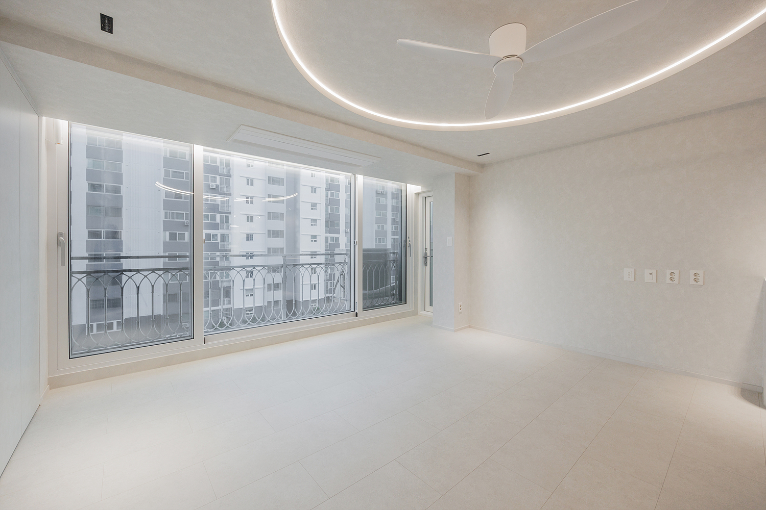 /user/i/idamdesign/editor/2607/0c468d6608680f1ed51bb2b0902ca32a_1784513318_7823.jpg 이미지크게보기