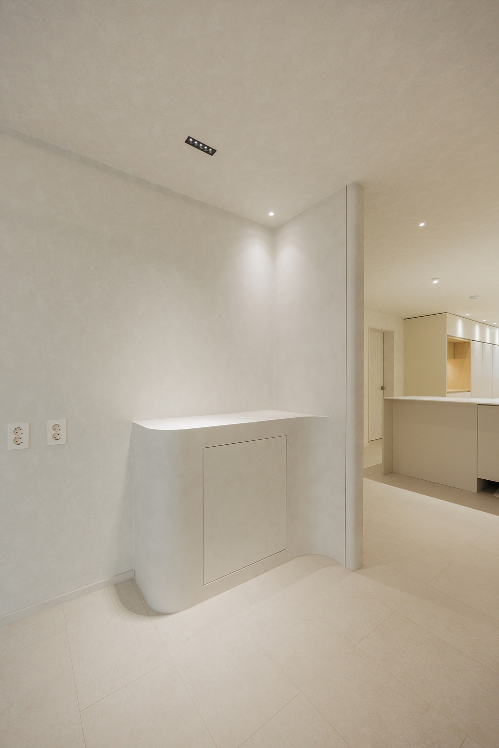 /user/i/idamdesign/editor/2607/0c468d6608680f1ed51bb2b0902ca32a_1784513320_9768.jpg 이미지크게보기