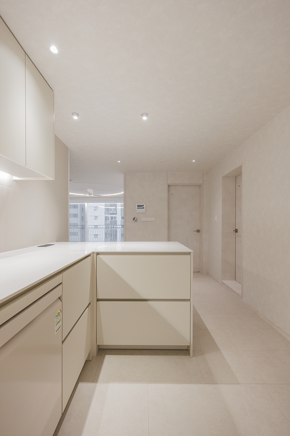 /user/i/idamdesign/editor/2607/0c468d6608680f1ed51bb2b0902ca32a_1784513366_0703.jpg 이미지크게보기