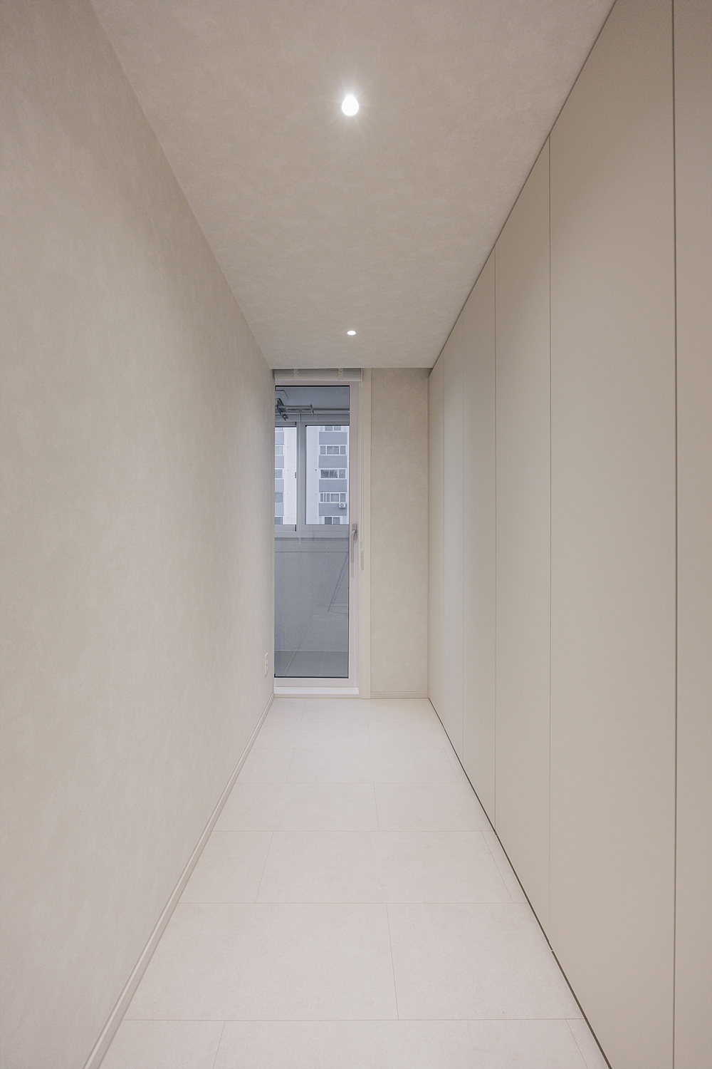 /user/i/idamdesign/editor/2607/0c468d6608680f1ed51bb2b0902ca32a_1784513392_6049.jpg 이미지크게보기