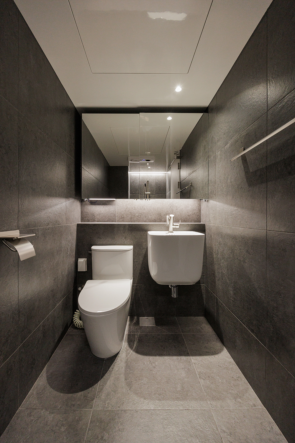 /user/i/idamdesign/editor/2607/0c468d6608680f1ed51bb2b0902ca32a_1784513405_3759.jpg 이미지크게보기