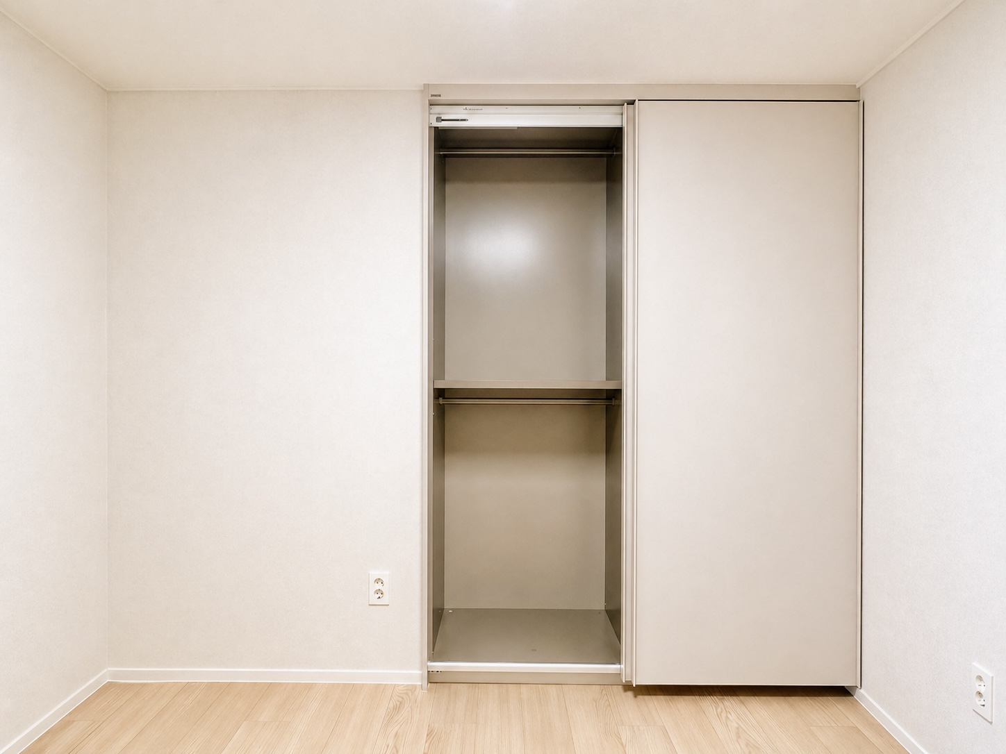 /user/i/idamdesign/editor/2607/b644571e084f6bb221f7e872e8e578c1_1784176774_7786.jpg 이미지크게보기