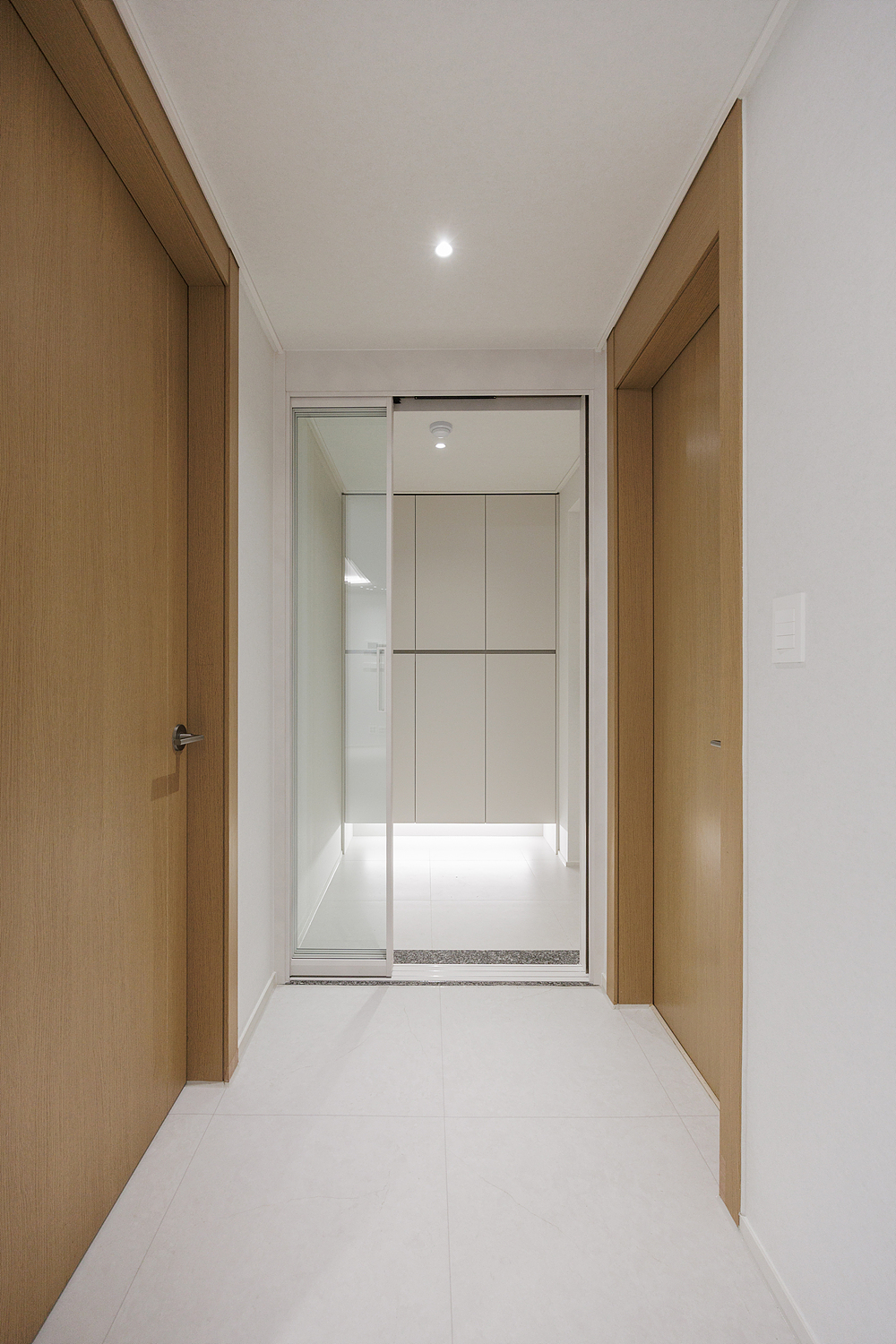 /user/i/idamdesign/editor/2607/eee0c91f272c006945396bc6747868cb_1784005934_311.jpg 이미지크게보기