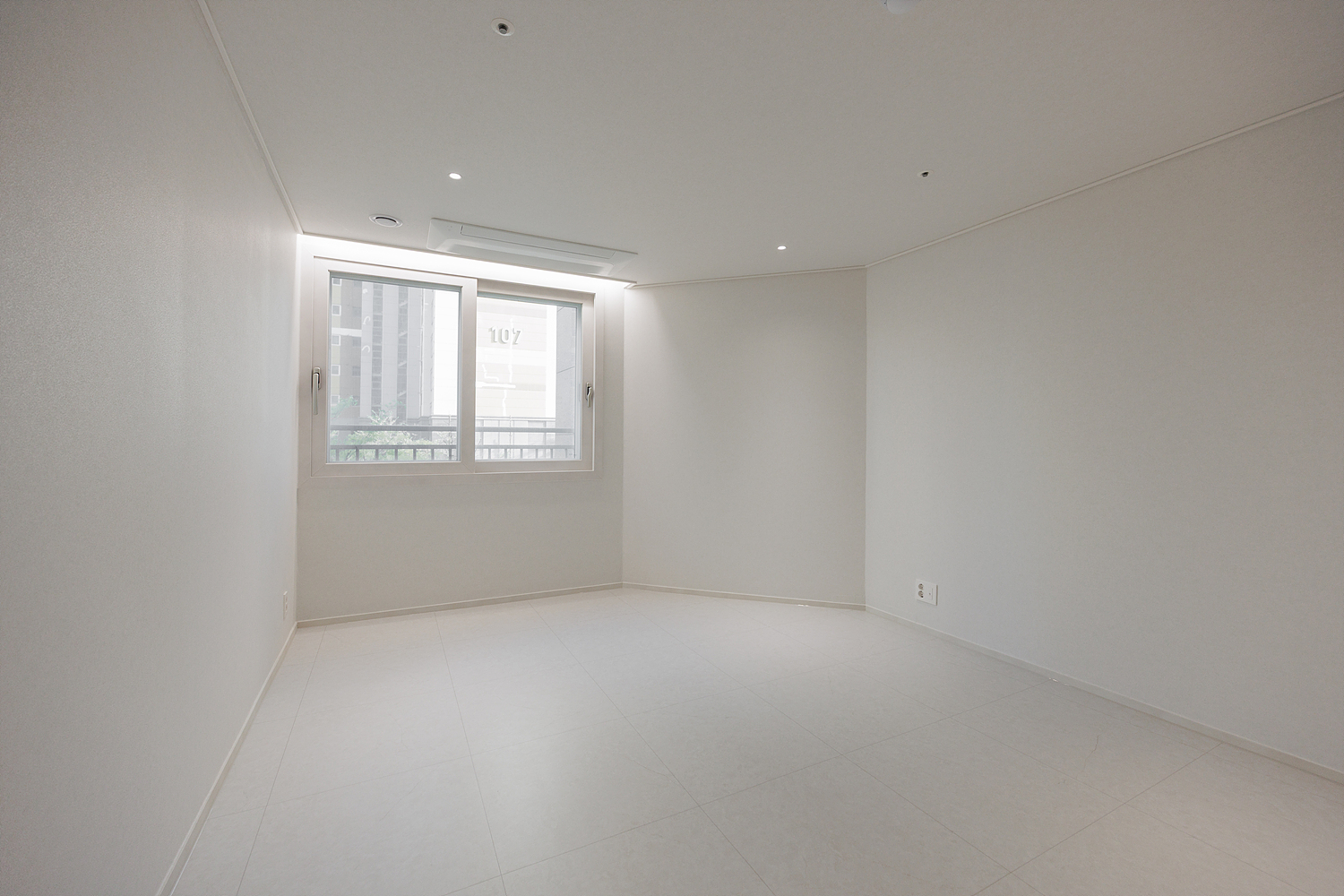 /user/i/idamdesign/editor/2607/eee0c91f272c006945396bc6747868cb_1784005978_7333.jpg 이미지크게보기