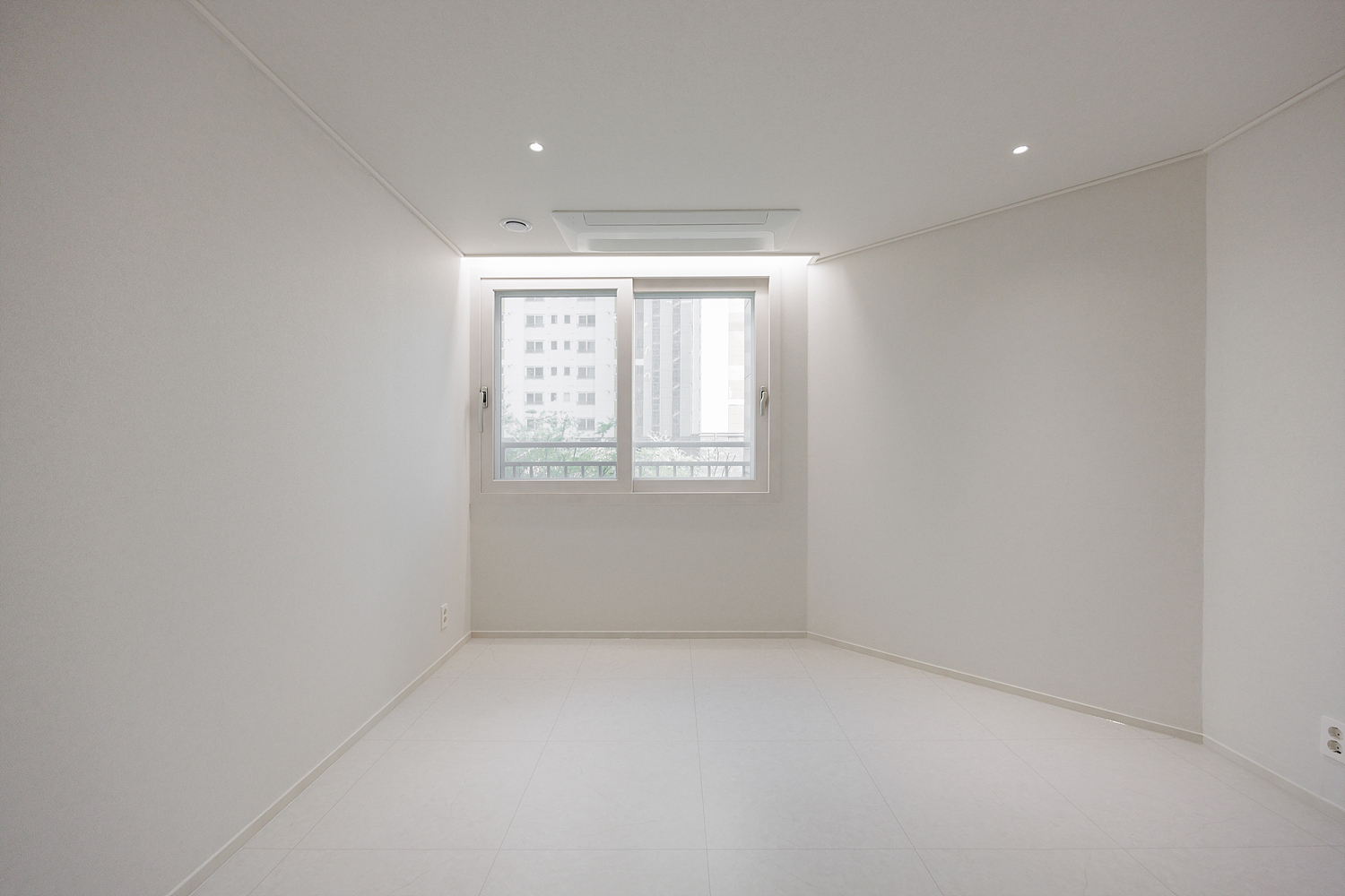/user/i/idamdesign/editor/2607/eee0c91f272c006945396bc6747868cb_1784005978_9108.jpg 이미지크게보기