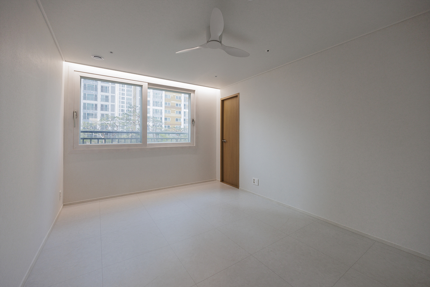 /user/i/idamdesign/editor/2607/eee0c91f272c006945396bc6747868cb_1784006004_4251.jpg 이미지크게보기