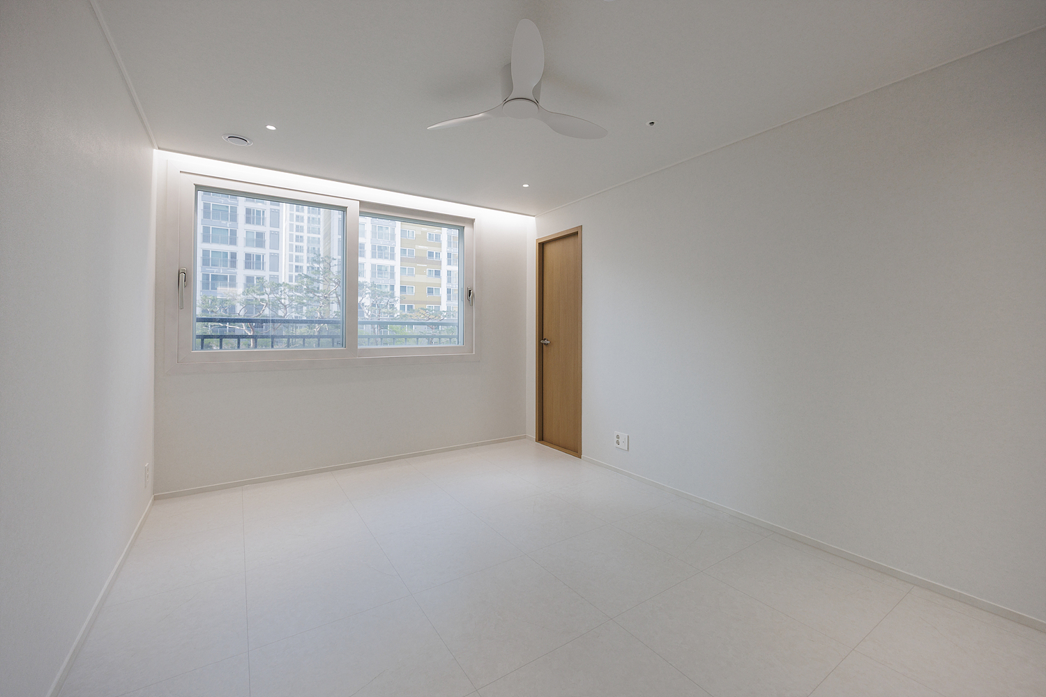 /user/i/idamdesign/editor/2607/eee0c91f272c006945396bc6747868cb_1784006004_7931.jpg 이미지크게보기