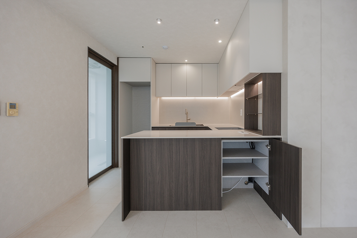/user/i/idamdesign/editor/2607/f346f468b91a1046975bf18c6b93ca18_1785210312_856.jpg 이미지크게보기
