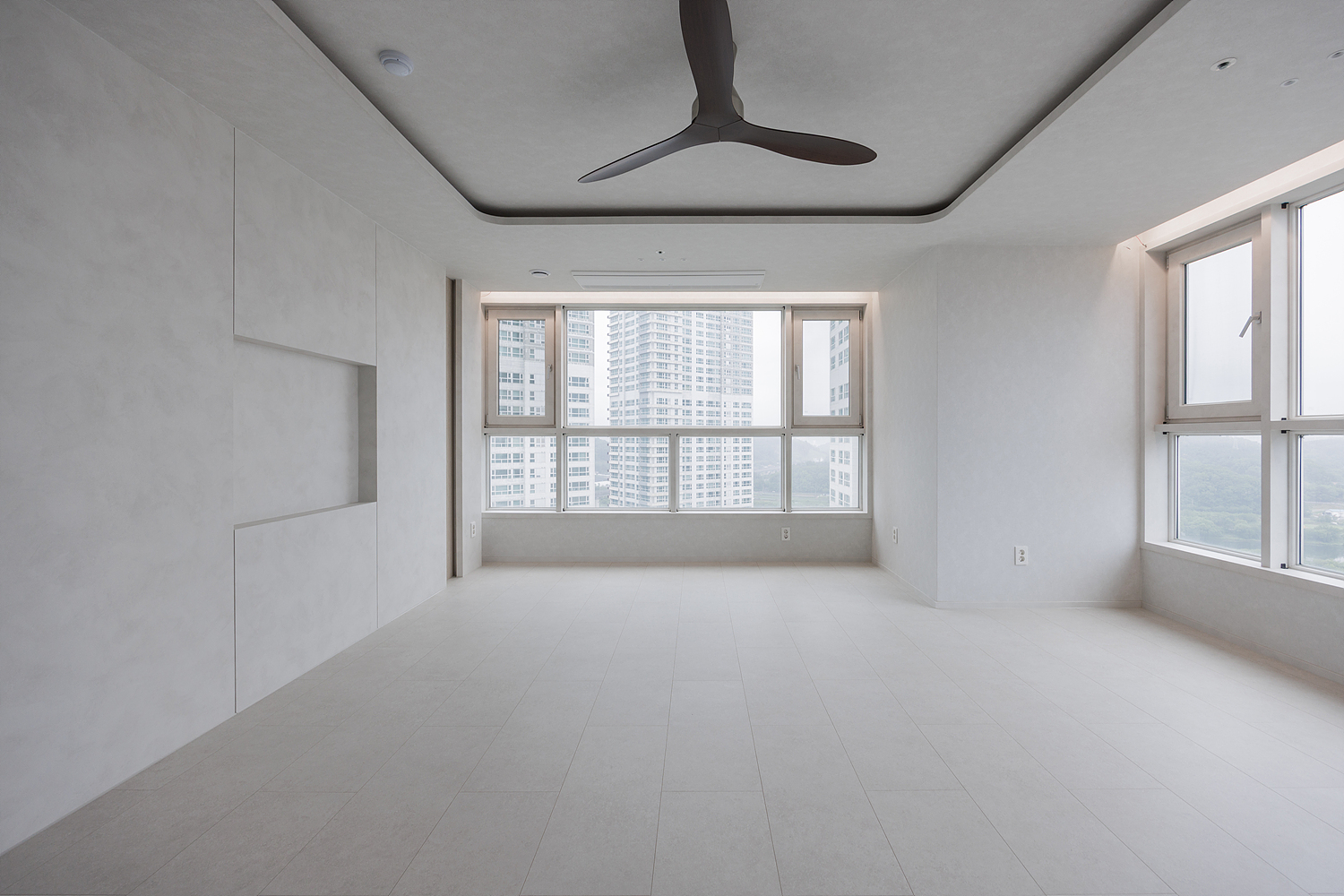 /user/i/idamdesign/editor/2607/f346f468b91a1046975bf18c6b93ca18_1785210336_3942.jpg 이미지크게보기